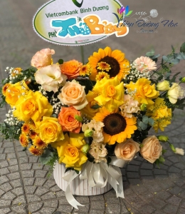Giỏ hoa 09